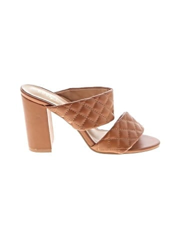 Rouge Sandals (view 1)