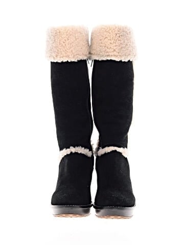 Ugg Boots (view 2)