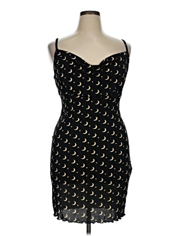 Forever 21 Plus Cocktail Dress (view 1)