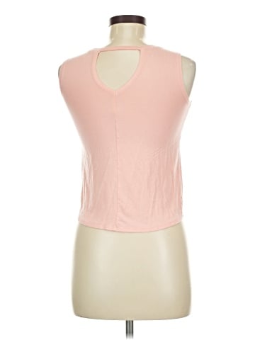 Old Navy Sleeveless T-Shirt (view 2)