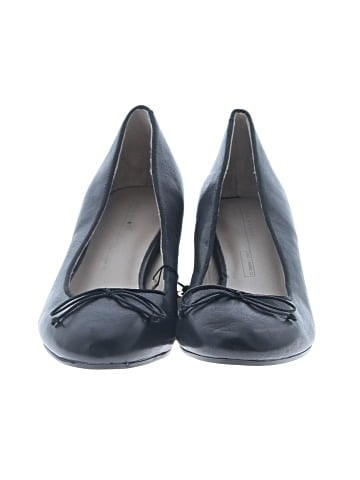 Zara Flats (view 2)