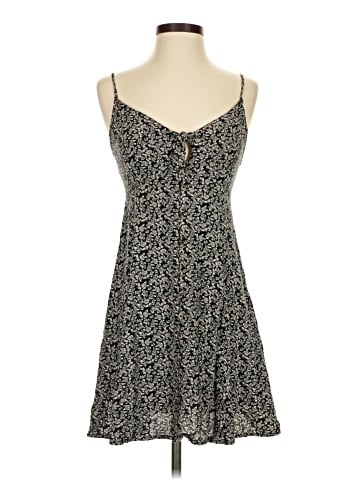 American Eagle Outfitters Casual Dress (view 1)