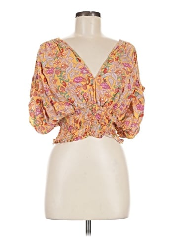 Cupcakes & Cashmere 3/4 Sleeve Blouse (view 1)