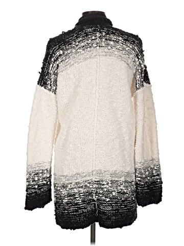 Akemi + Kin Cardigan (view 2)