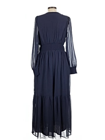 Old Navy Casual Dress (view 2)