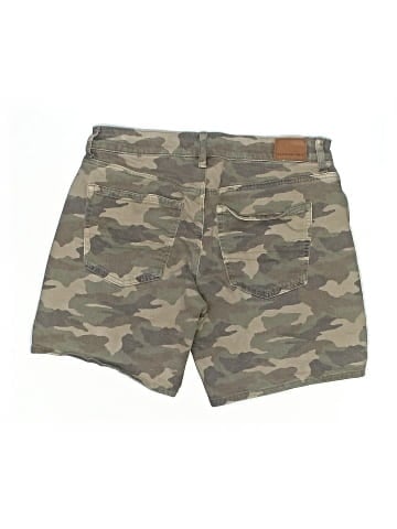 American Eagle Outfitters Khaki Shorts (view 2)