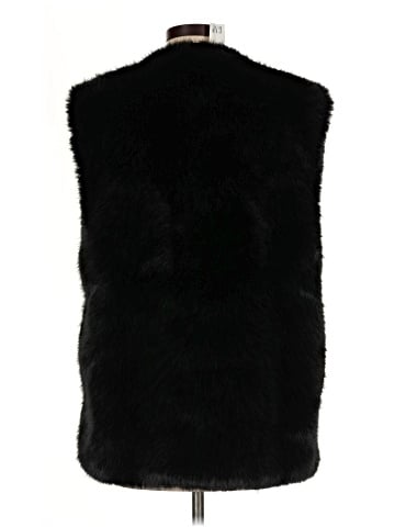 Gap Faux Fur Vest (view 2)
