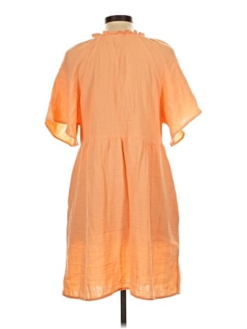 Old Navy Casual Dress (view 2)
