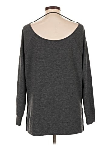 Victoria's Secret Long Sleeve T-Shirt (view 2)