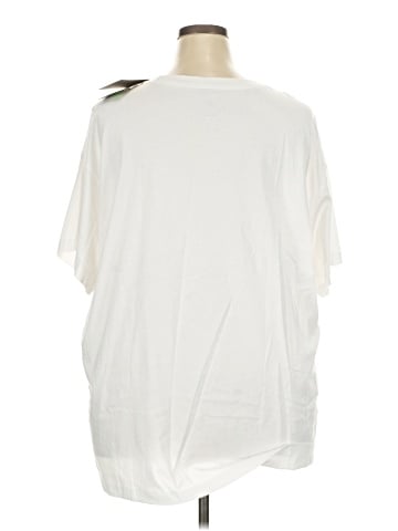 Nike Short Sleeve T-Shirt (view 2)