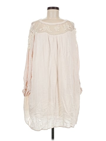 Hayden 3/4 Sleeve Blouse (view 1)