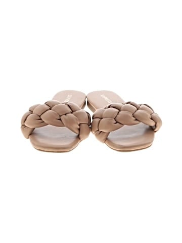 Express Sandals (view 2)