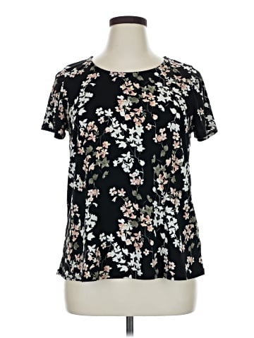 Kaileigh Short Sleeve T-Shirt (view 1)