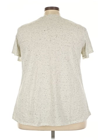 Avenue Short Sleeve T-Shirt (view 2)
