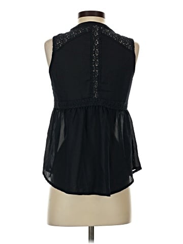 Esley Sleeveless Blouse (view 2)