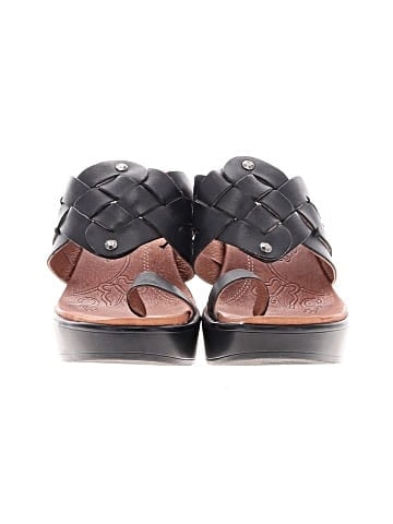 Kravings Wedges (view 2)