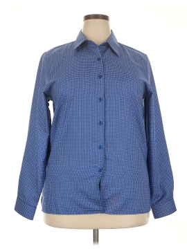 Travelsmith Long Sleeve Button Down Shirt