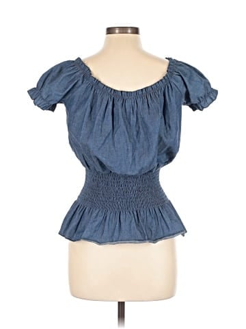 Fashion Magazine Short Sleeve Top (view 2)