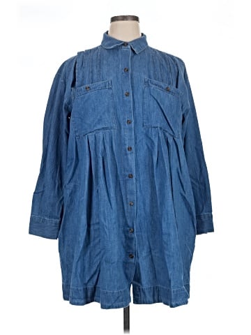 Ann Taylor LOFT Casual Dress (view 1)