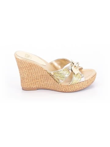 BKE Wedges (view 1)