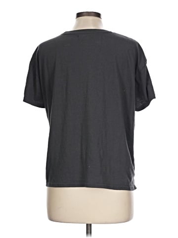 Maurices Short Sleeve T-Shirt (view 2)