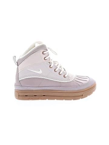 Nike Boots (view 1)