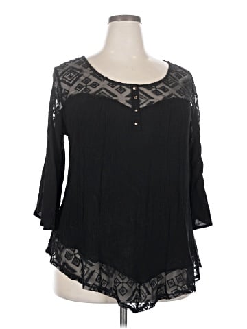 Naif 3/4 Sleeve Blouse (view 1)