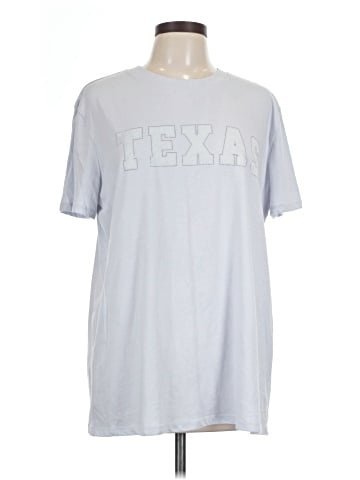 Maurices Short Sleeve T-Shirt (view 1)
