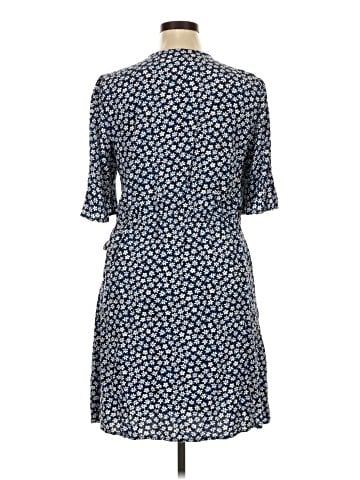 Old Navy Casual Dress (view 2)