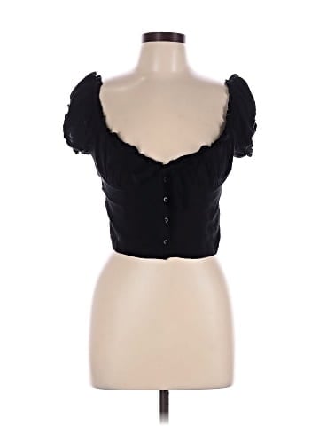 Kendall & Kylie Short Sleeve Top (view 1)