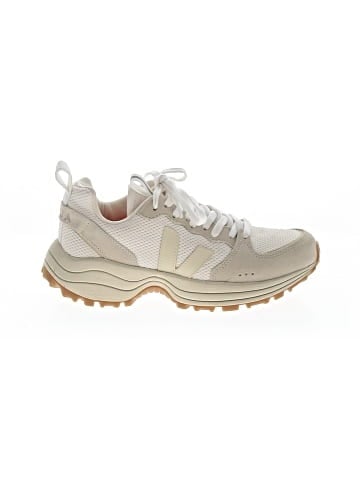 VEJA Sneakers (view 1)