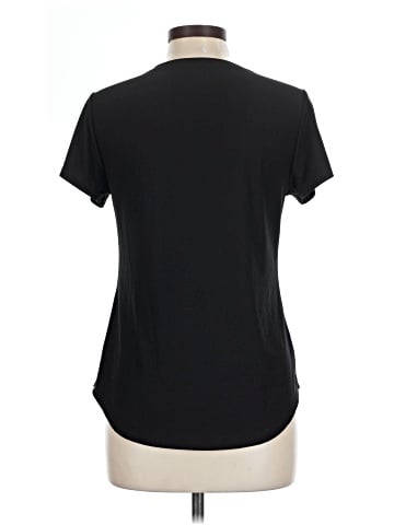 No Boundaries Short Sleeve Top (view 2)