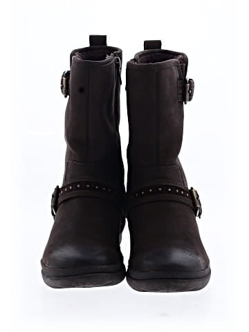 Ugg Boots (view 2)