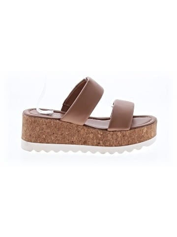 X-Appeal Wedges (view 1)