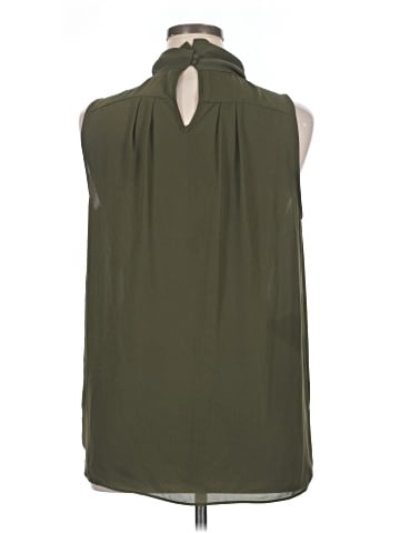 Who What Wear Sleeveless T-Shirt (view 2)