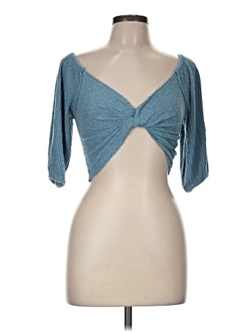 Urban Outfitters Pullover Sweater (view 1)