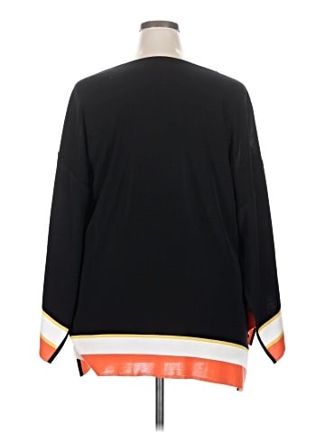 misook Poncho (view 2)