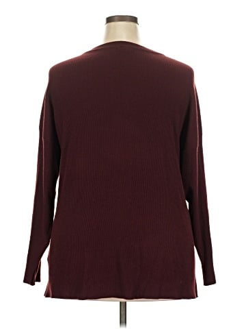 Maurices 3/4 Sleeve T-Shirt (view 2)