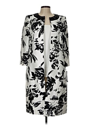 Albert Nipon Coat (view 1)