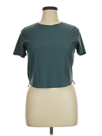 Fabletics Active T-Shirt (view 1)