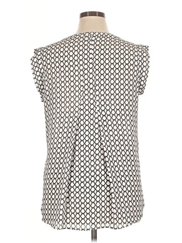 Pleione Sleeveless Blouse (view 2)