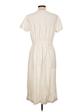 Old Navy Casual Dress (view 2)