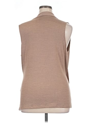 41Hawthorn Sleeveless Top (view 2)