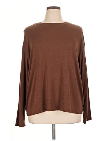 DAZY Long Sleeve T-Shirt (view 1)