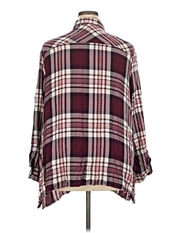Avenue 3/4 Sleeve Button-Down Shirt (view 2)