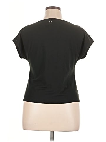 Gap Fit Short Sleeve Top (view 2)