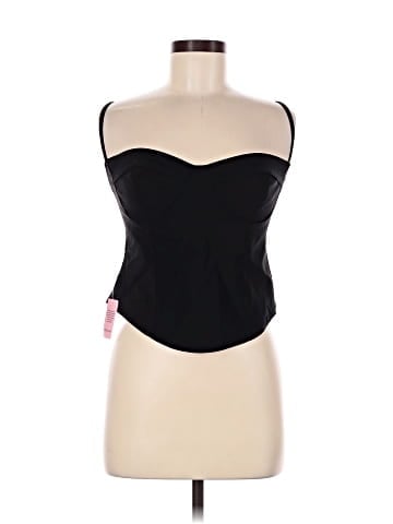 PrettyLittleThing Sleeveless Top (view 1)