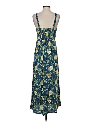 Old Navy Casual Dress (view 2)