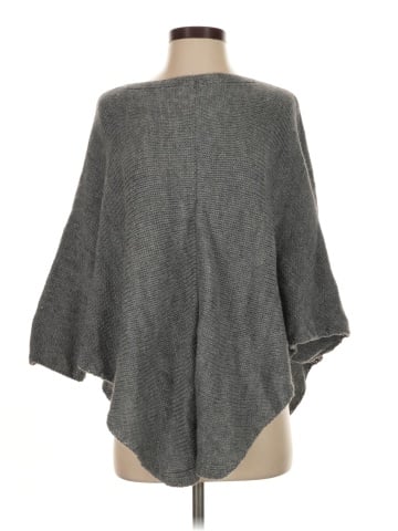 Poles Poncho (view 1)