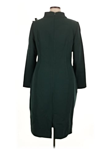 Badgley Mischka Casual Dress (view 2)
